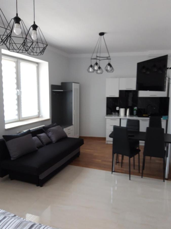 Apartamenty Polna Ostrowiec Świętokrzyski Exteriör bild