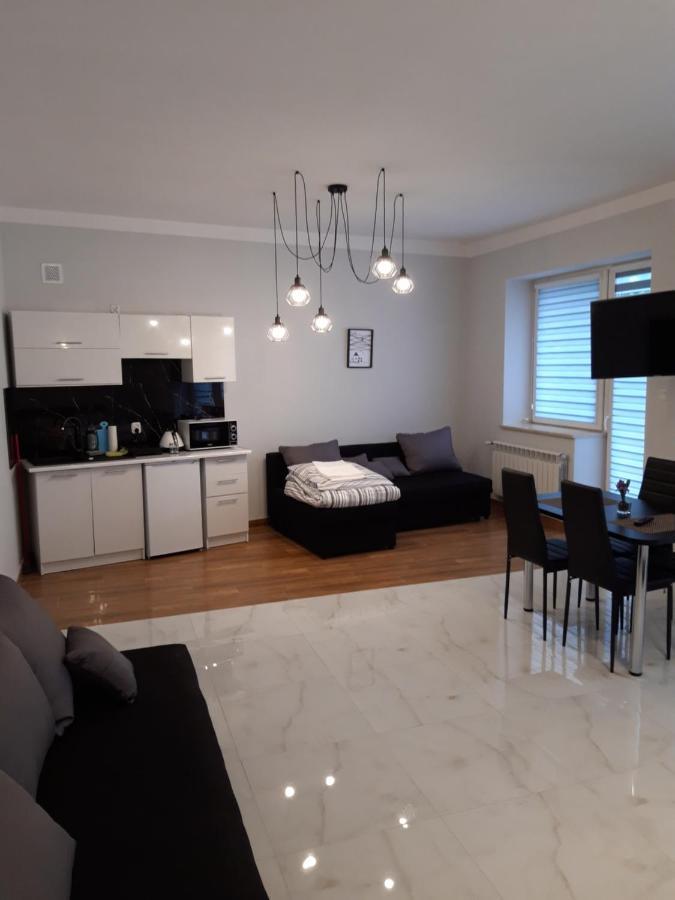 Apartamenty Polna Ostrowiec Świętokrzyski Exteriör bild